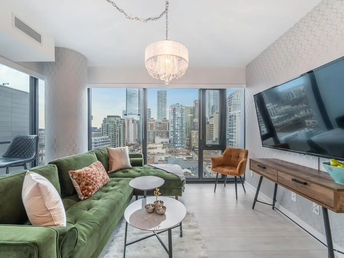 公寓 Designer 1Br + Study Suite In Coveted Yorkville 多伦多