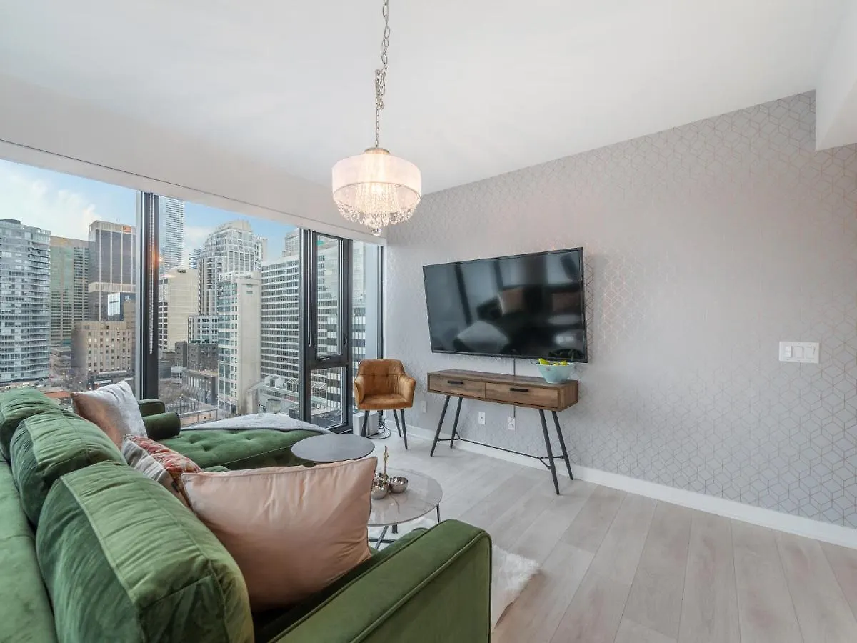Designer 1Br + Study Suite In Coveted Yorkville 多伦多